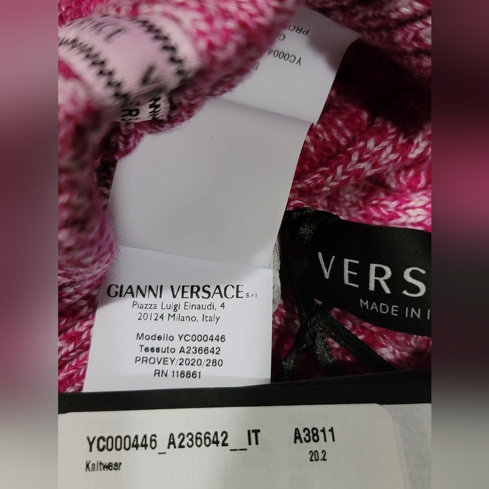 Sold‼️Versace knitwear pink beanie size L - Picture 3 of 7